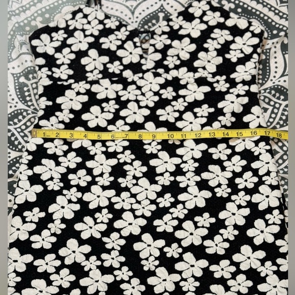 Wild Fable Floral Cutout Mini Dress. Size Large - Picture 8 of 12